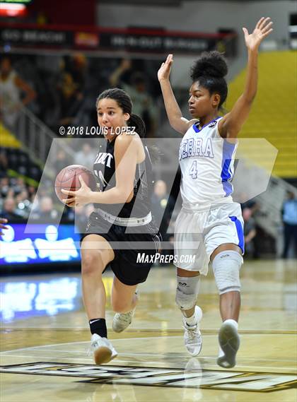 Thumbnail 3 in Ribet Academy @ Serra (CIF DIV 1 Southern Regional Final) photogallery.