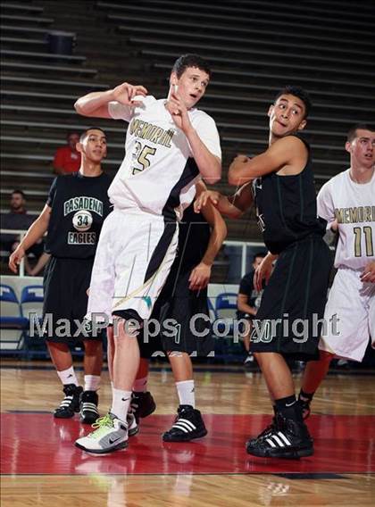 Thumbnail 1 in Pasadena Memorial vs Pasadena (McDonald's Texas Invitational) photogallery.