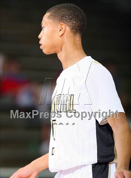 Thumbnail 1 in Pasadena Memorial vs Pasadena (McDonald's Texas Invitational) photogallery.
