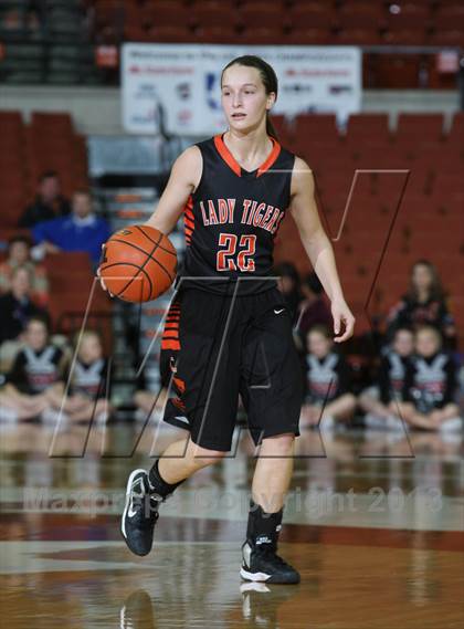 Thumbnail 3 in Brock vs. Centerville (UIL 2A Semifinal) photogallery.