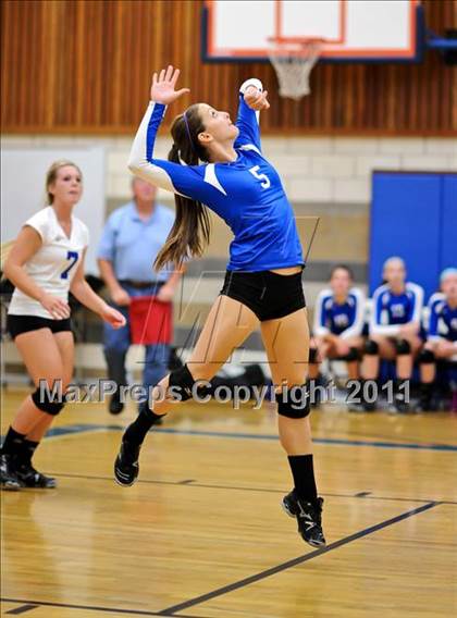 Thumbnail 2 in Whitney @ Rocklin photogallery.