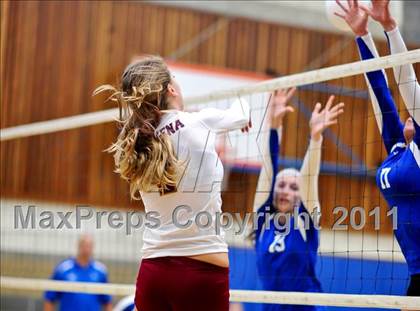 Thumbnail 3 in Whitney @ Rocklin photogallery.