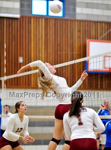 Thumbnail 1 in Whitney @ Rocklin photogallery.