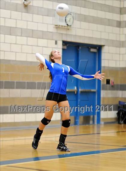 Thumbnail 3 in Whitney @ Rocklin photogallery.