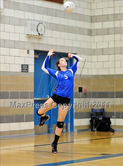 Thumbnail 3 in Whitney @ Rocklin photogallery.