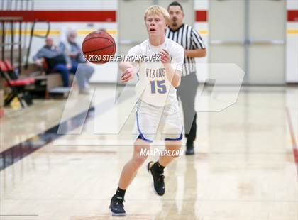 Thumbnail 1 in Ripon Christian vs. South Tahoe photogallery.