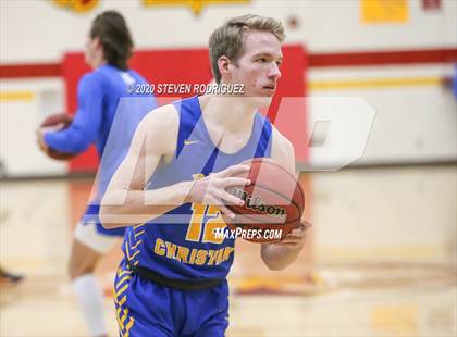 Thumbnail 2 in Ripon Christian vs. South Tahoe photogallery.