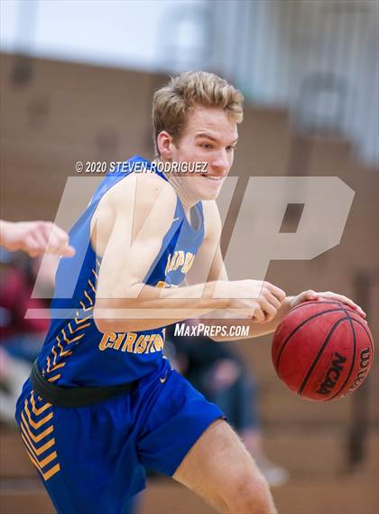 Thumbnail 1 in Ripon Christian vs. South Tahoe photogallery.