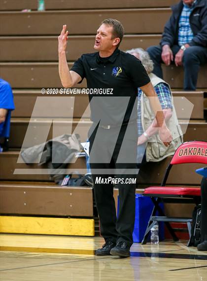Thumbnail 1 in Ripon Christian vs. South Tahoe photogallery.