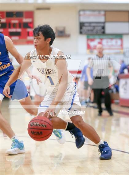 Thumbnail 3 in Ripon Christian vs. South Tahoe photogallery.