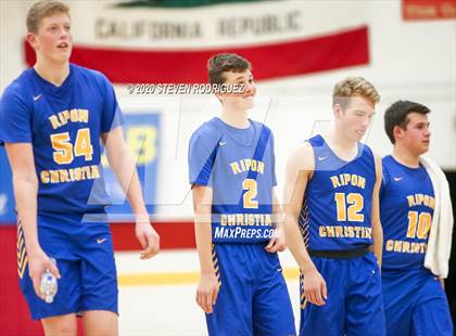 Thumbnail 2 in Ripon Christian vs. South Tahoe photogallery.