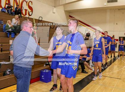 Thumbnail 3 in Ripon Christian vs. South Tahoe photogallery.