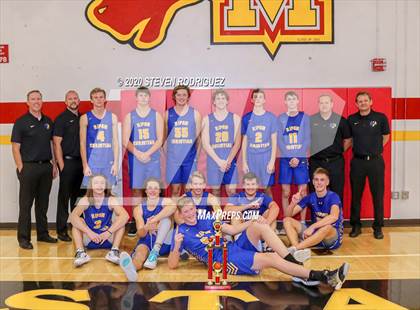 Thumbnail 2 in Ripon Christian vs. South Tahoe photogallery.
