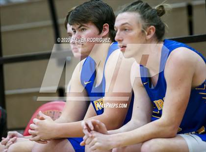 Thumbnail 2 in Ripon Christian vs. South Tahoe photogallery.