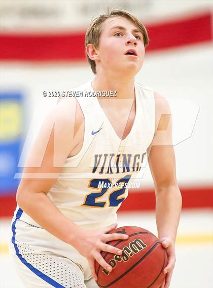 Thumbnail 1 in Ripon Christian vs. South Tahoe photogallery.