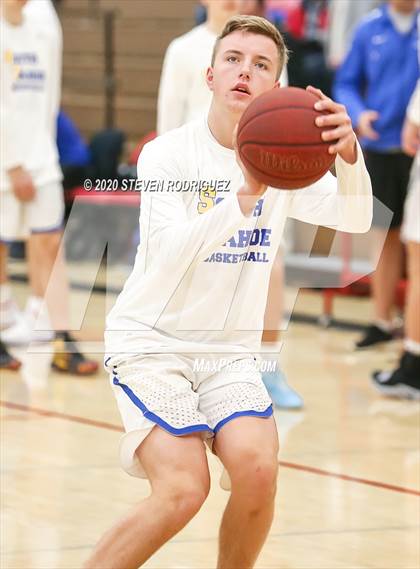 Thumbnail 2 in Ripon Christian vs. South Tahoe photogallery.