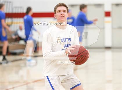 Thumbnail 1 in Ripon Christian vs. South Tahoe photogallery.