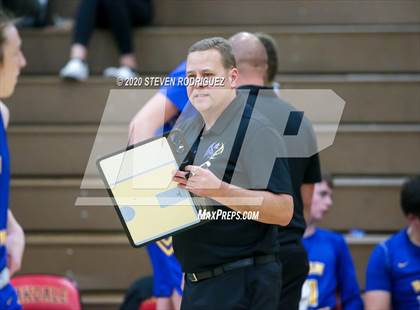 Thumbnail 2 in Ripon Christian vs. South Tahoe photogallery.