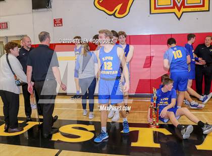 Thumbnail 1 in Ripon Christian vs. South Tahoe photogallery.