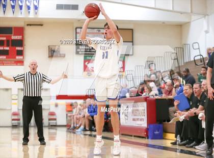 Thumbnail 3 in Ripon Christian vs. South Tahoe photogallery.
