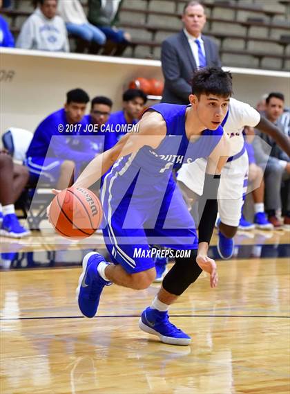Thumbnail 3 in South San Antonio Vs San Antonio Memorial (SAISD Invitational) photogallery.