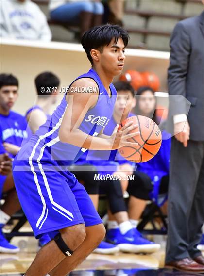 Thumbnail 2 in South San Antonio Vs San Antonio Memorial (SAISD Invitational) photogallery.