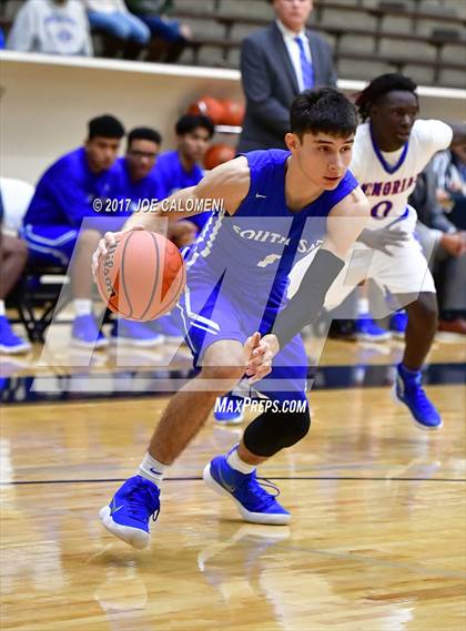 Thumbnail 1 in South San Antonio Vs San Antonio Memorial (SAISD Invitational) photogallery.