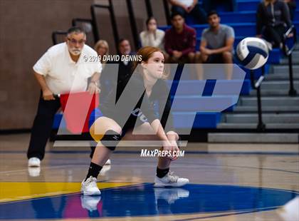 Thumbnail 3 in Bakersfield Christian vs. Ontario Christian (CIF State SOCAL D2 Round One) photogallery.