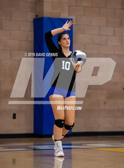 Thumbnail 2 in Bakersfield Christian vs. Ontario Christian (CIF State SOCAL D2 Round One) photogallery.