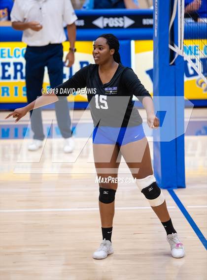 Thumbnail 1 in Bakersfield Christian vs. Ontario Christian (CIF State SOCAL D2 Round One) photogallery.