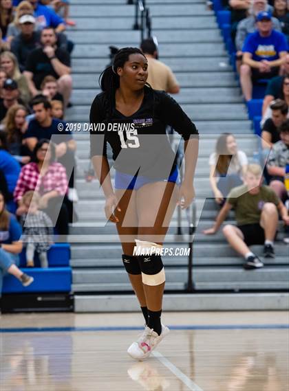Thumbnail 3 in Bakersfield Christian vs. Ontario Christian (CIF State SOCAL D2 Round One) photogallery.