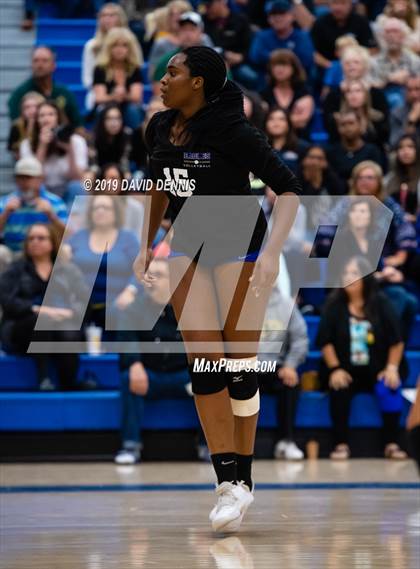 Thumbnail 3 in Bakersfield Christian vs. Ontario Christian (CIF State SOCAL D2 Round One) photogallery.