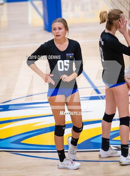 Thumbnail 3 in Bakersfield Christian vs. Ontario Christian (CIF State SOCAL D2 Round One) photogallery.