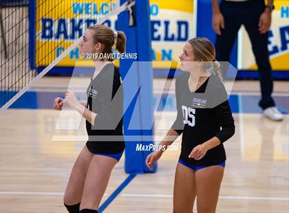 Thumbnail 1 in Bakersfield Christian vs. Ontario Christian (CIF State SOCAL D2 Round One) photogallery.