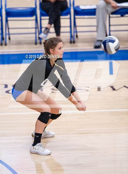 Thumbnail 1 in Bakersfield Christian vs. Ontario Christian (CIF State SOCAL D2 Round One) photogallery.