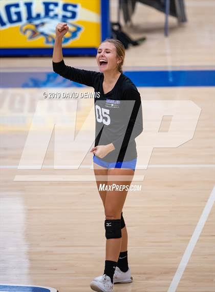 Thumbnail 2 in Bakersfield Christian vs. Ontario Christian (CIF State SOCAL D2 Round One) photogallery.