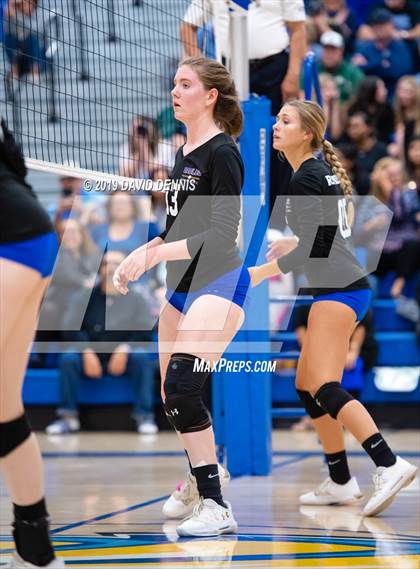Thumbnail 2 in Bakersfield Christian vs. Ontario Christian (CIF State SOCAL D2 Round One) photogallery.