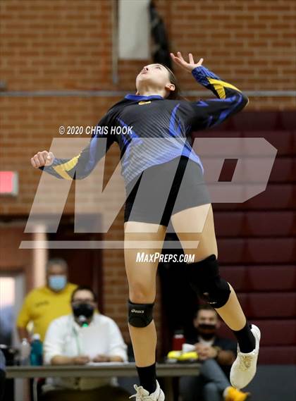 Thumbnail 3 in Casa Grande @ Salpointe Catholic photogallery.
