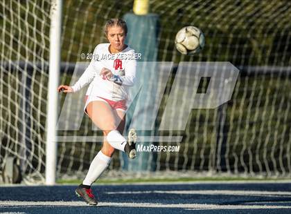Thumbnail 3 in Oak Hills @ Sierra Canyon (CIFSS D3 Playoff) photogallery.
