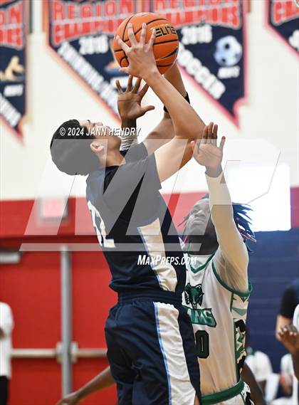 Thumbnail 3 in Rancho vs. Casteel (Tarkanian Classic) photogallery.