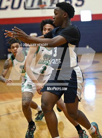 Thumbnail 3 in Rancho vs. Casteel (Tarkanian Classic) photogallery.