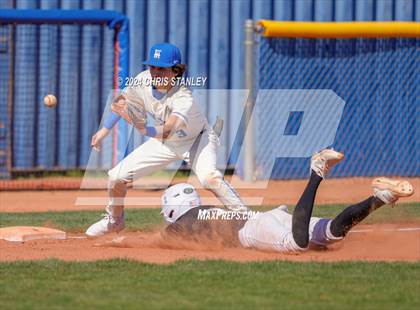 Thumbnail 2 in Youngker vs. Fountain Hills photogallery.