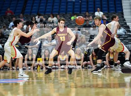 Thumbnail 3 in West Texas vs. Thorndale (UIL 2A Final) photogallery.
