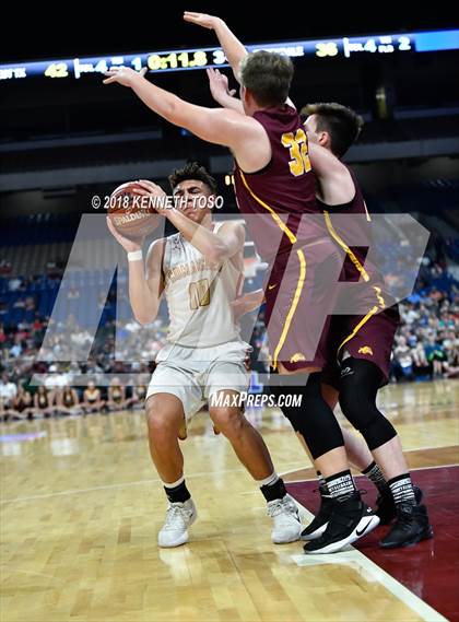 Thumbnail 1 in West Texas vs. Thorndale (UIL 2A Final) photogallery.