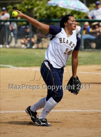 Thumbnail 1 in South Hills vs. Warren (CIF SS Playoffs) photogallery.