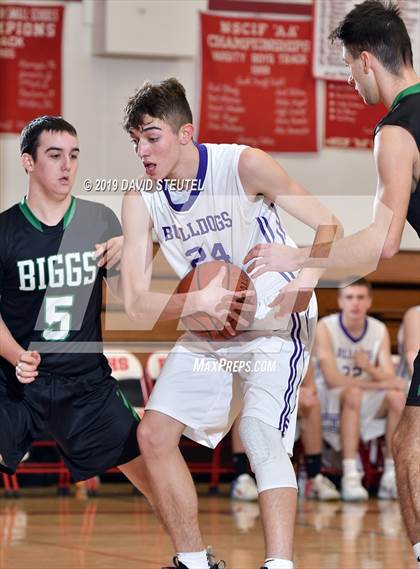 Thumbnail 1 in Biggs vs. Los Molinos (Love of the Game) photogallery.