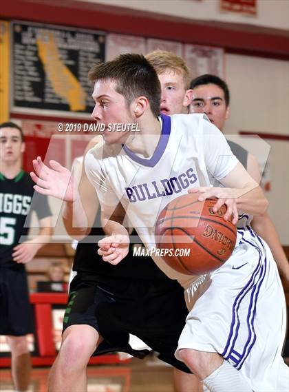 Thumbnail 2 in Biggs vs. Los Molinos (Love of the Game) photogallery.