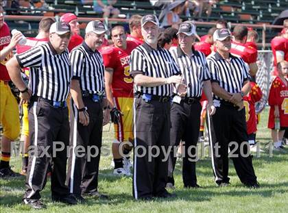 Thumbnail 3 in 22nd Maine Shrine Lobster Bowl Classic (East vs. West) photogallery.