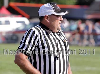 Thumbnail 3 in 22nd Maine Shrine Lobster Bowl Classic (East vs. West) photogallery.