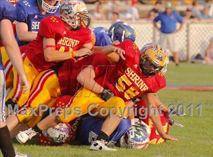 Thumbnail 3 in 22nd Maine Shrine Lobster Bowl Classic (East vs. West) photogallery.